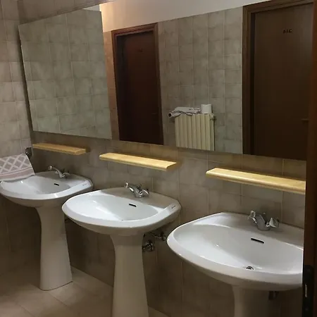 Hotel Casa Alpina Bruno E Paola Mari 2*