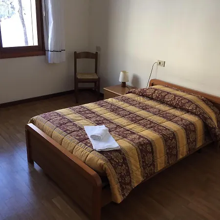 Hotel Casa Alpina Bruno E Paola Mari 2*